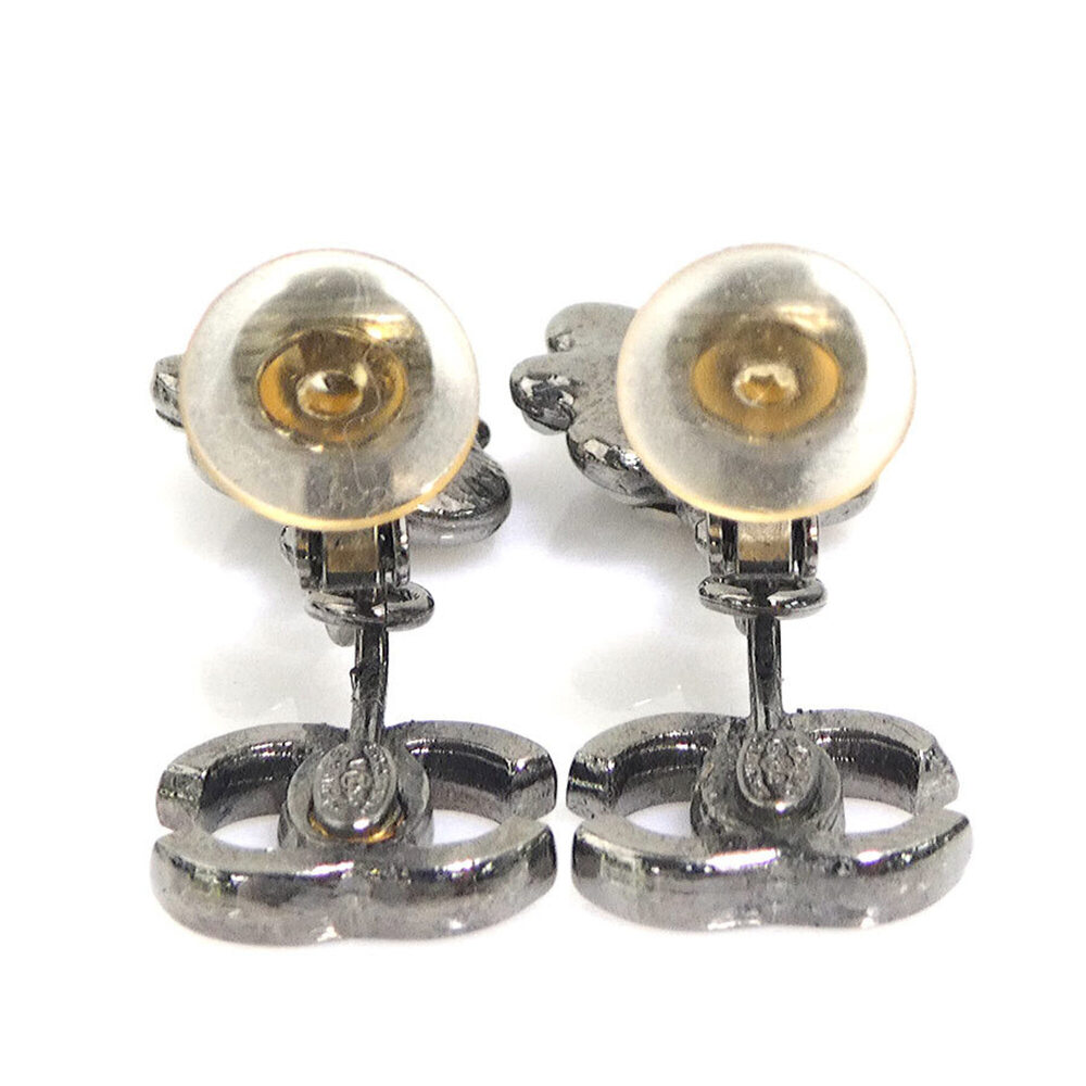 CHANEL Authentic Earrings - Picture 6 of 8